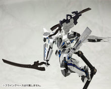 Load image into Gallery viewer, Muv-Luv Alternative Shiranui Second Phase 3 (Yuya Bridges Ki) 1/144 Scale Model Kit BY KOTOBUKIYA
