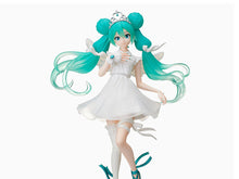 Load image into Gallery viewer, Vocaloid Hatsune Miku (15th Anniversary KEI Ver.) Super Premium Figure BY SEGA
